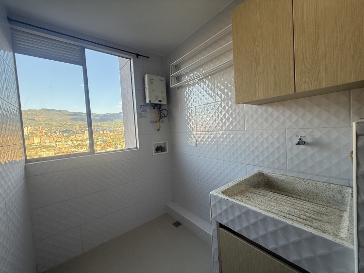 Apartamento en Viviendas del Sur, Itagüí